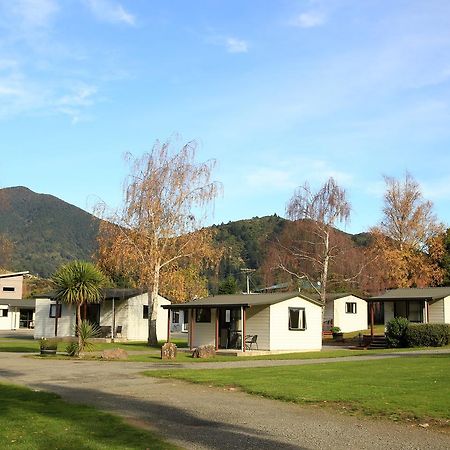 Parklands Marina Holiday Park 픽턴 외부 사진