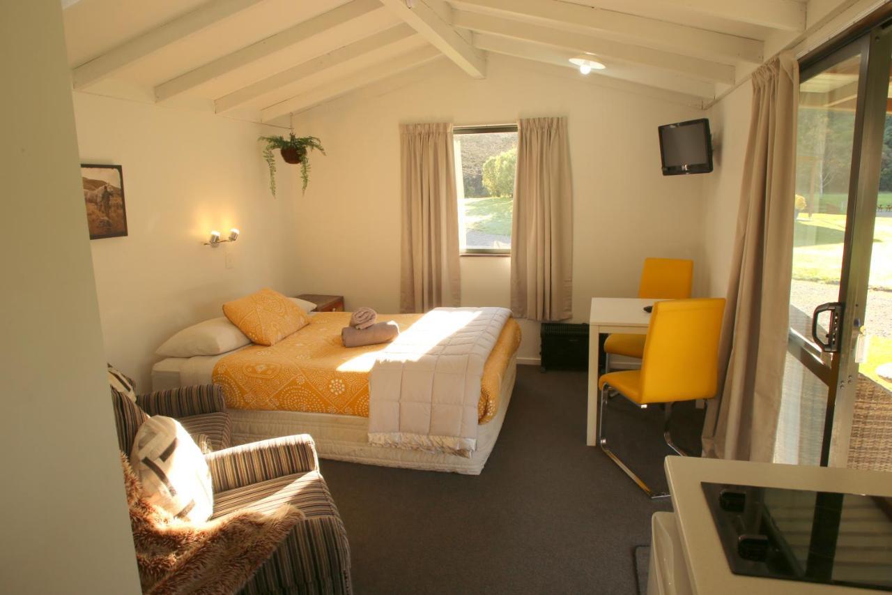 Parklands Marina Holiday Park 픽턴 외부 사진