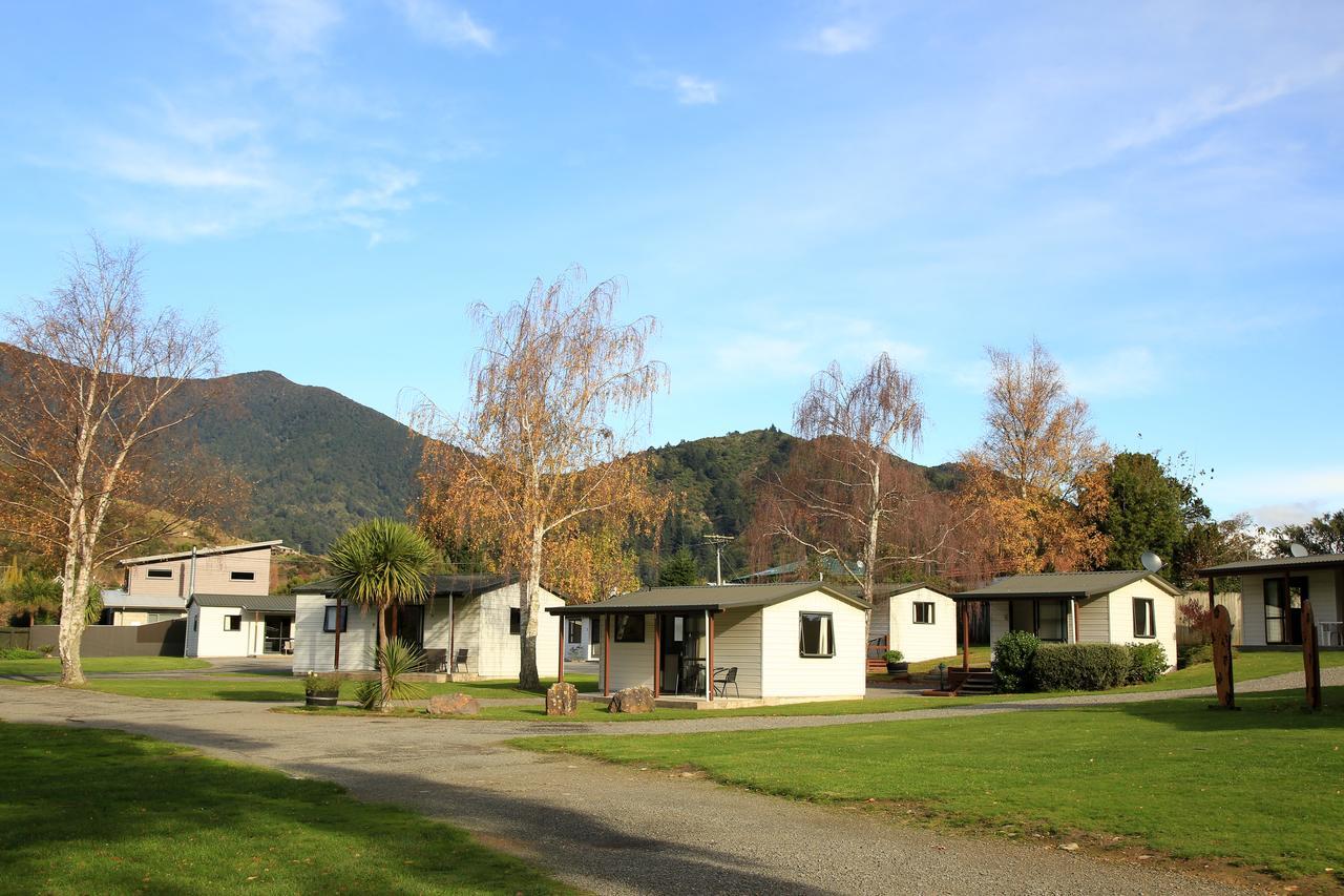 Parklands Marina Holiday Park 픽턴 외부 사진