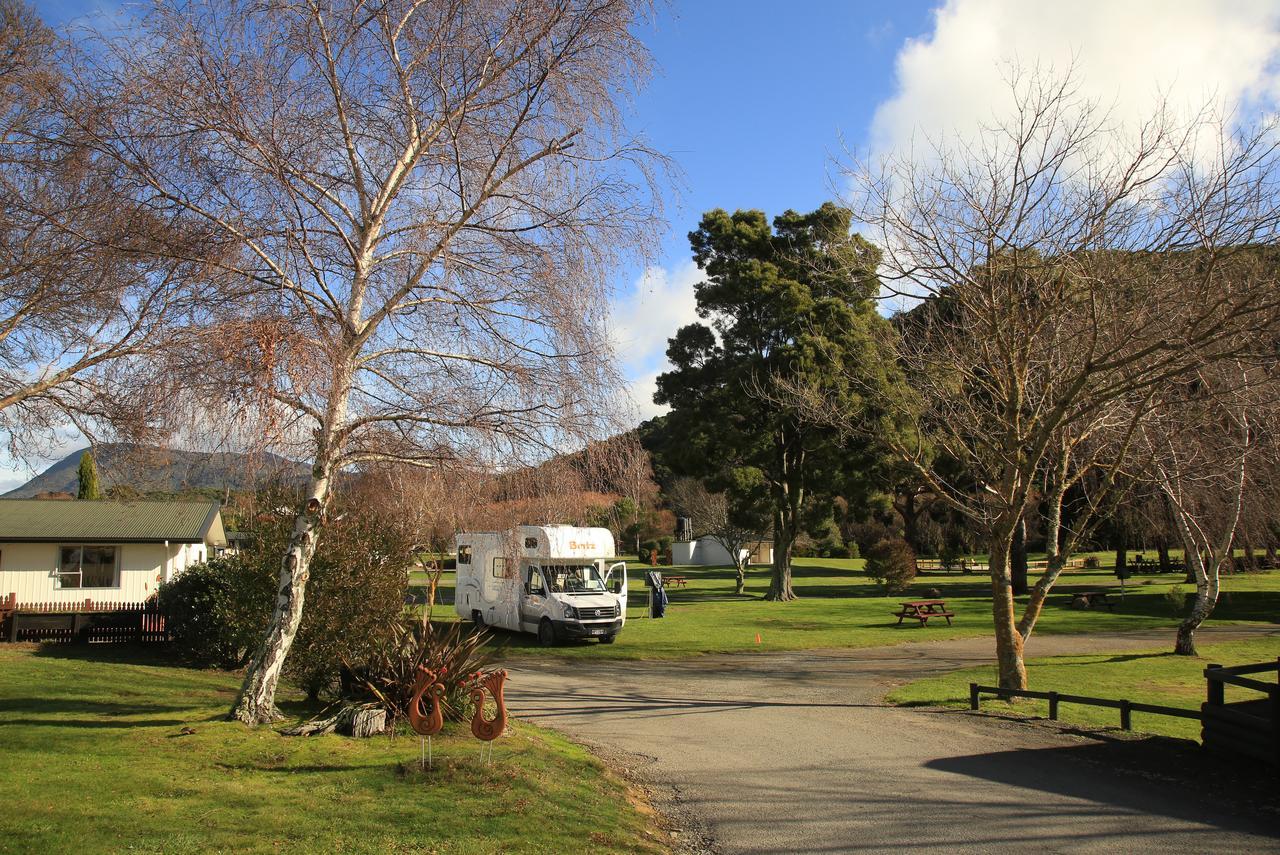 Parklands Marina Holiday Park 픽턴 외부 사진